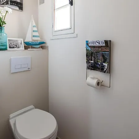 Апартаменты Geschmackvoll Eingerichtetes Le Poisson Bleu, 2 Terrassen, Pool, Meerblick, Eigener Parkplatz By Riviera Homelife