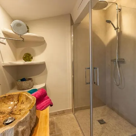 Geschmackvoll Eingerichtetes Le Poisson Bleu, 2 Terrassen, Pool, Meerblick, Eigener Parkplatz *