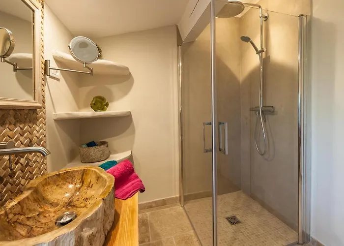 Geschmackvoll Eingerichtetes Le Poisson Bleu, 2 Terrassen, Pool, Meerblick, Eigener Parkplatz By Riviera Homelife *